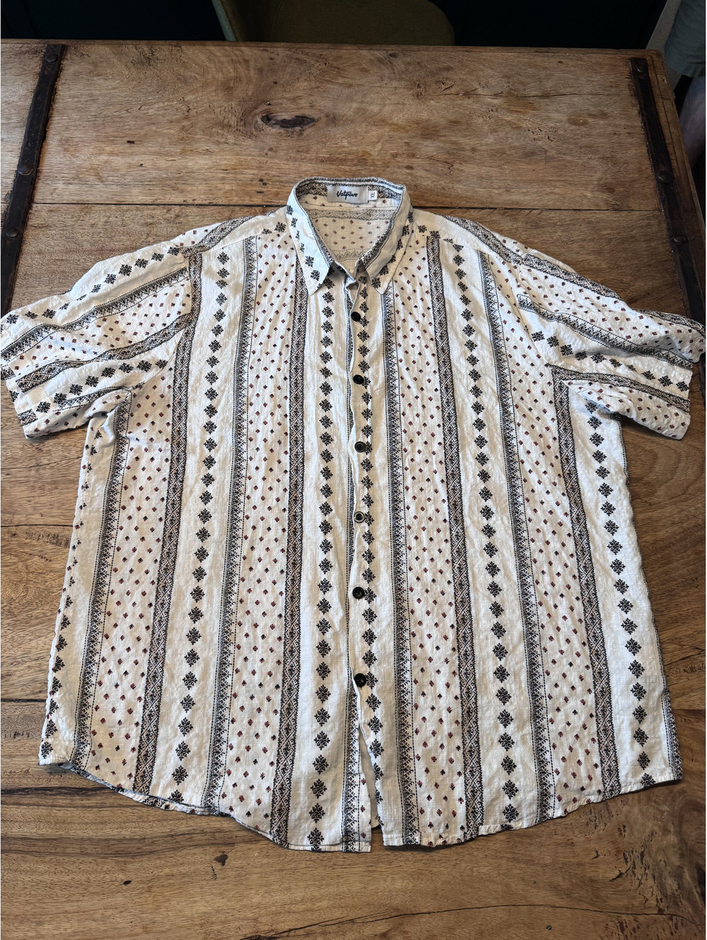 XL Vatpave Men's Cream Geometric Tribal Striped Short Sleeve Button Down Shirt